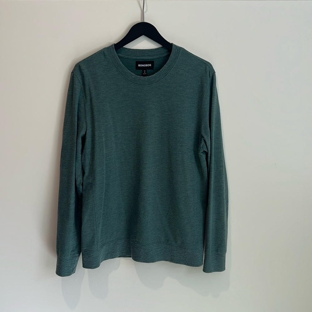 Bonobos Men’s long sleeve tee size medium slim
